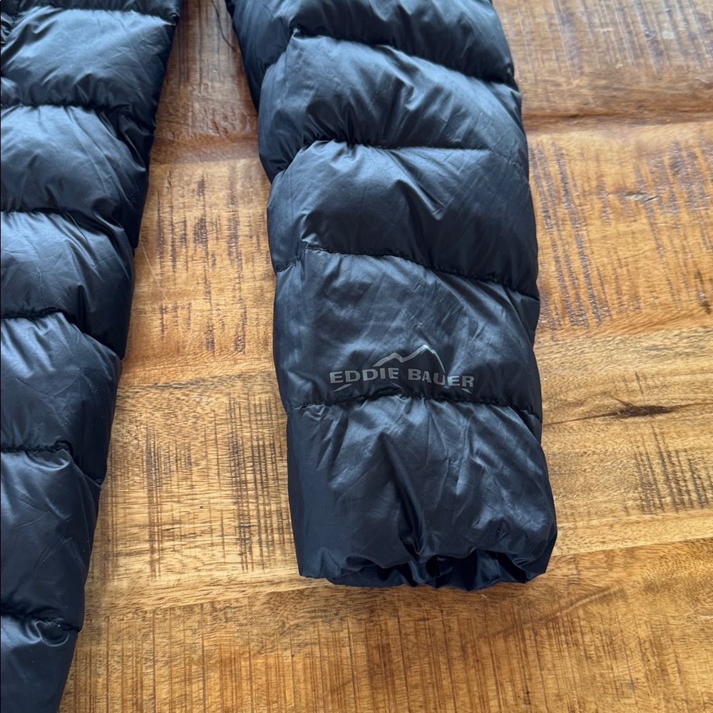 Eddie Bauer Down Packable Jacket - Picture 6 of 8
